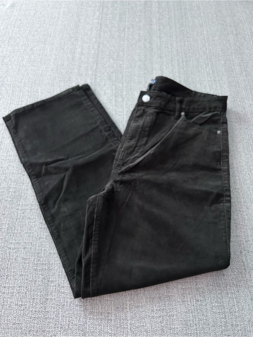 NWT Buffalo David Bitton Black Pants- Classic Straight Fit. Size 14
